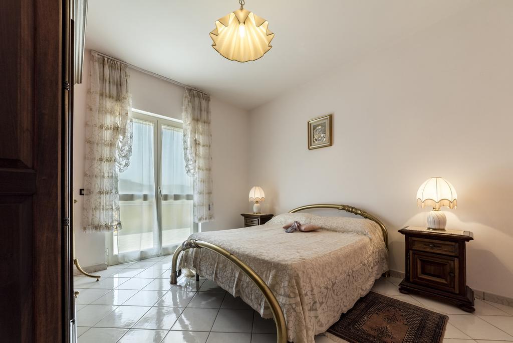 Villa Tina Santa Maria di Castellabate Exteriör bild